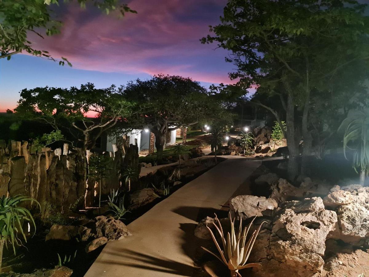 Mountain Peak Game Lodge And Camping Ozongaka Luaran gambar