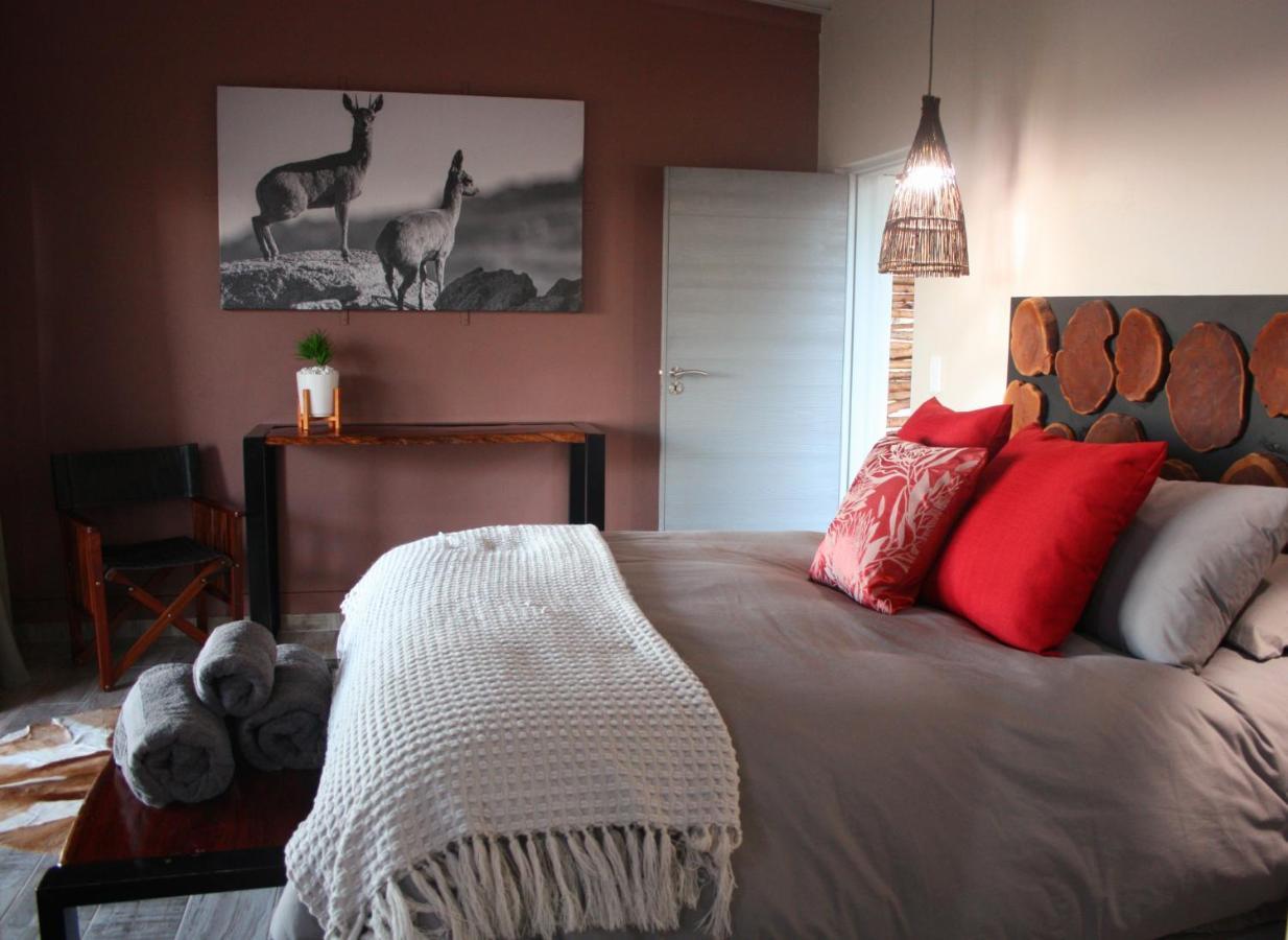 Mountain Peak Game Lodge And Camping Ozongaka Luaran gambar